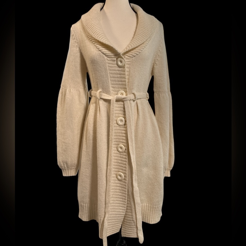 H&M Cream Cardigan Sweater with Ribbed Knit Details and Belt